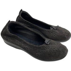 Women's Arcopedico L14  Slip On Flats